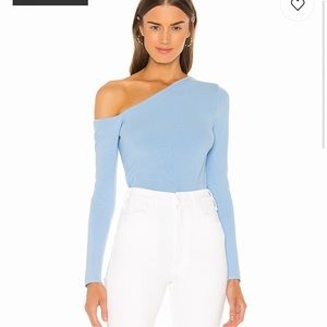 Revolve 525 America pullover top blue sz s NWT